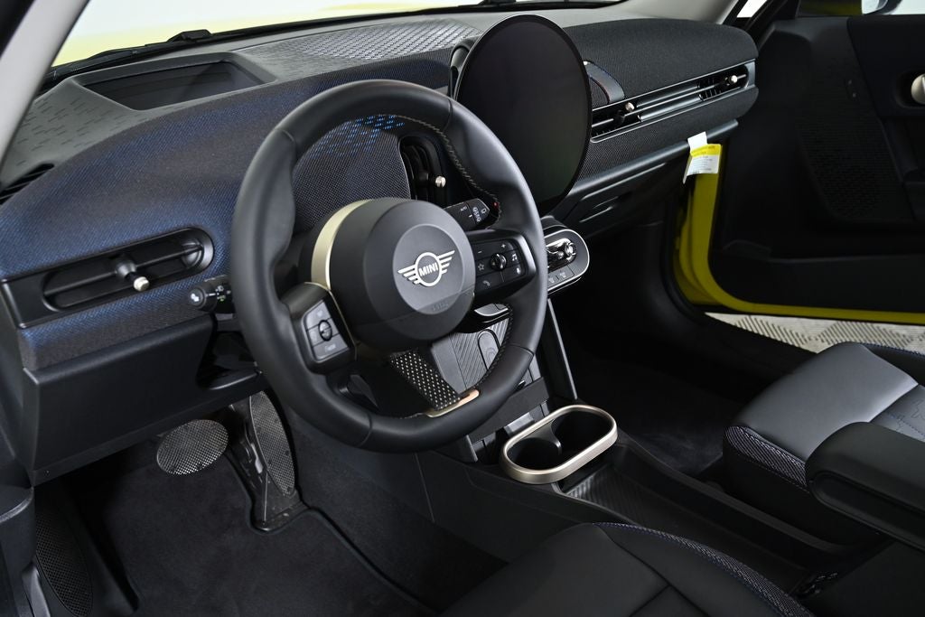 2025 MINI HARDTOP 2 DOOR Cooper