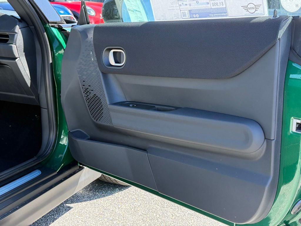 2026 MINI 2 DOOR SIGNATURE PLUS