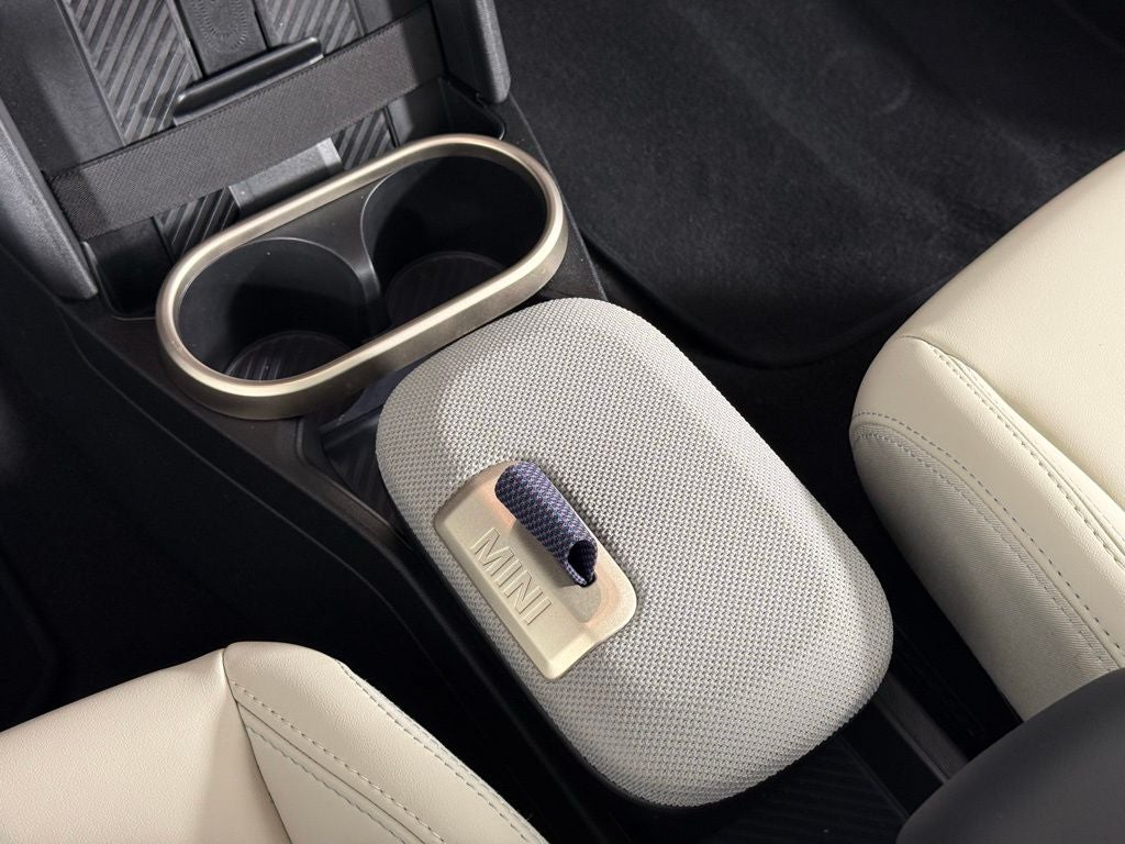 2025 MINI HARDTOP 2 DOOR Cooper