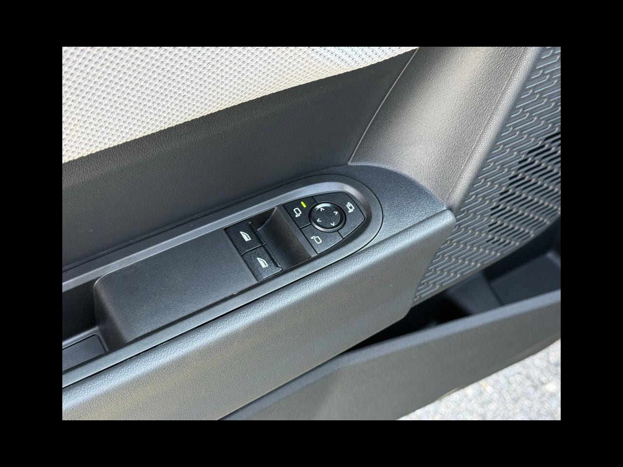 2026 MINI 2 DOOR SIGNATURE PLUS