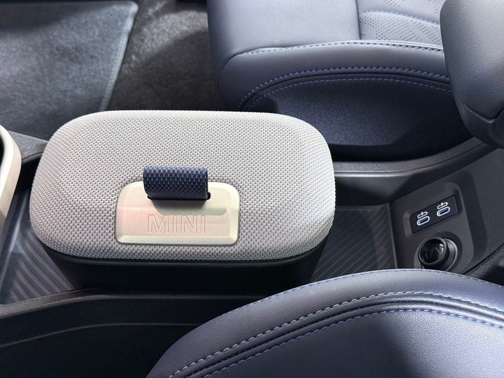 2025 MINI Cooper Signature Plus