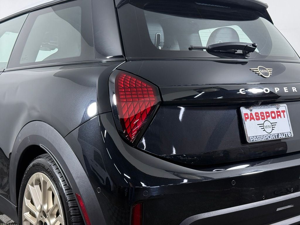2025 MINI Cooper Signature Plus