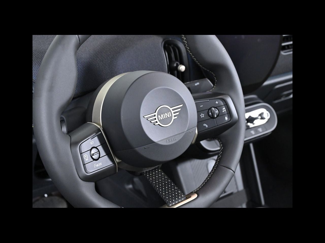 2026 MINI CONVERTIBLE ICONIC