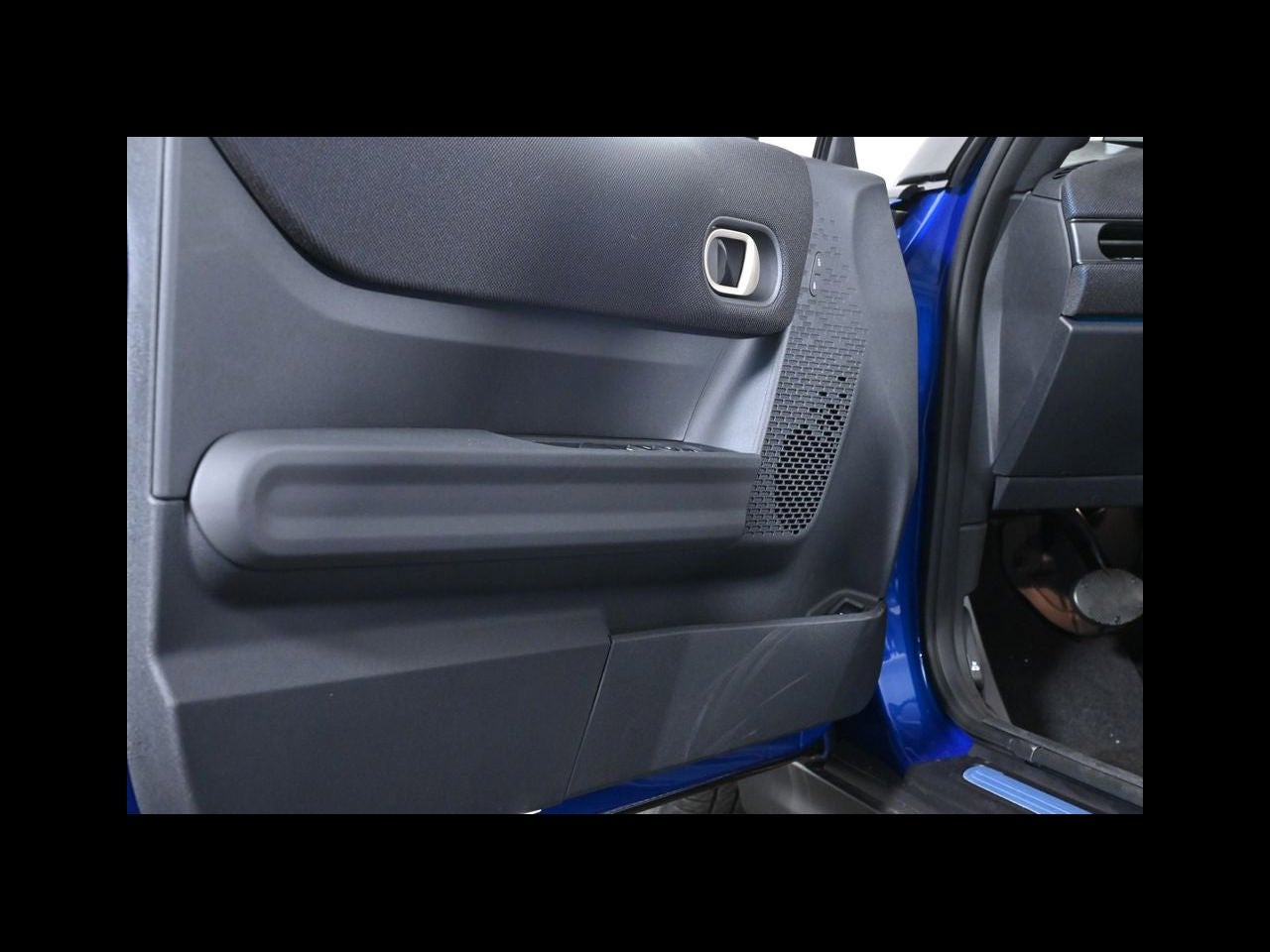 2026 MINI CONVERTIBLE ICONIC