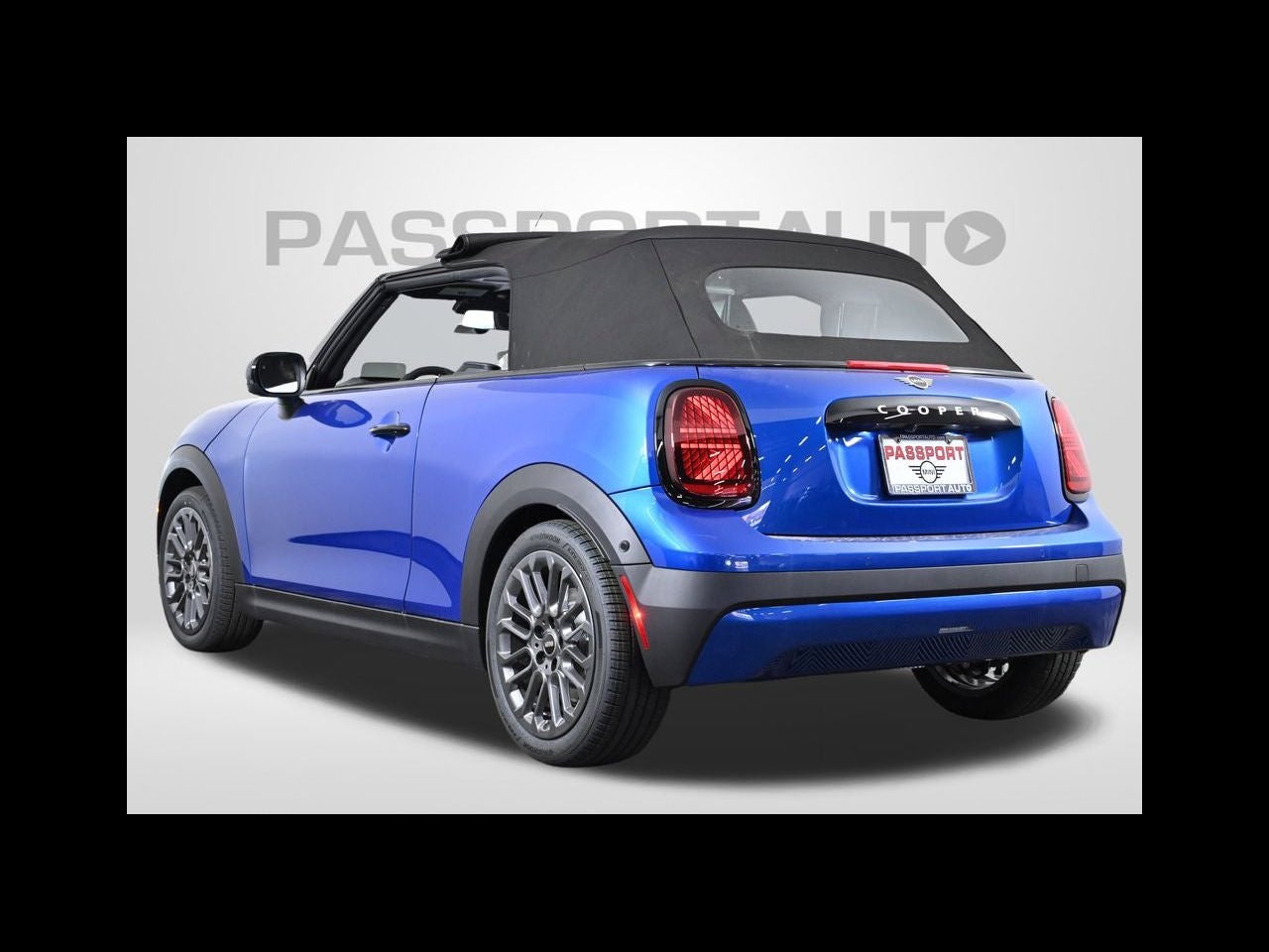 2026 MINI CONVERTIBLE ICONIC