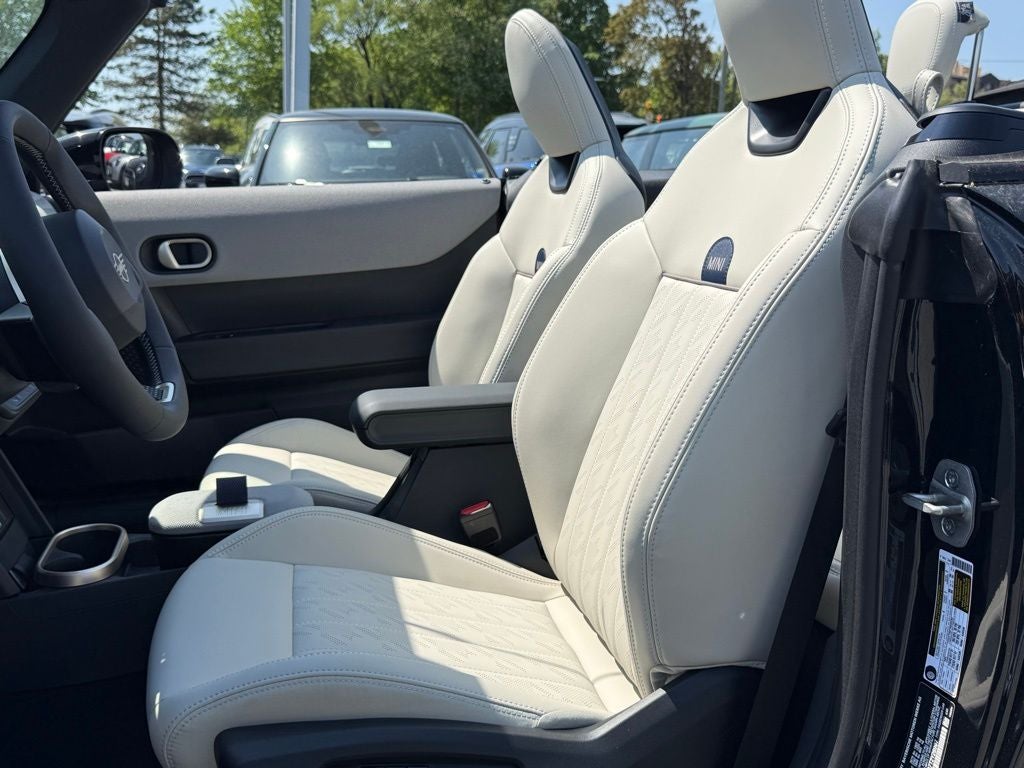 2026 MINI Convertible Cooper Iconic