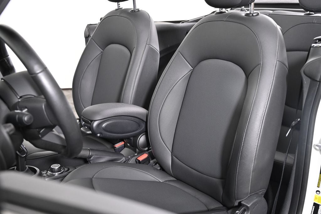 2023 MINI Cooper Base