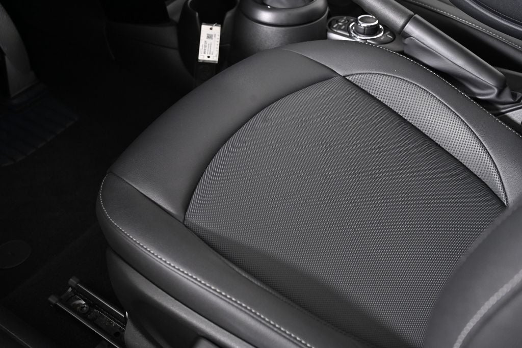 2023 MINI Cooper Base