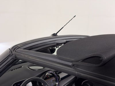 2024 MINI CONVERTIBLE Base