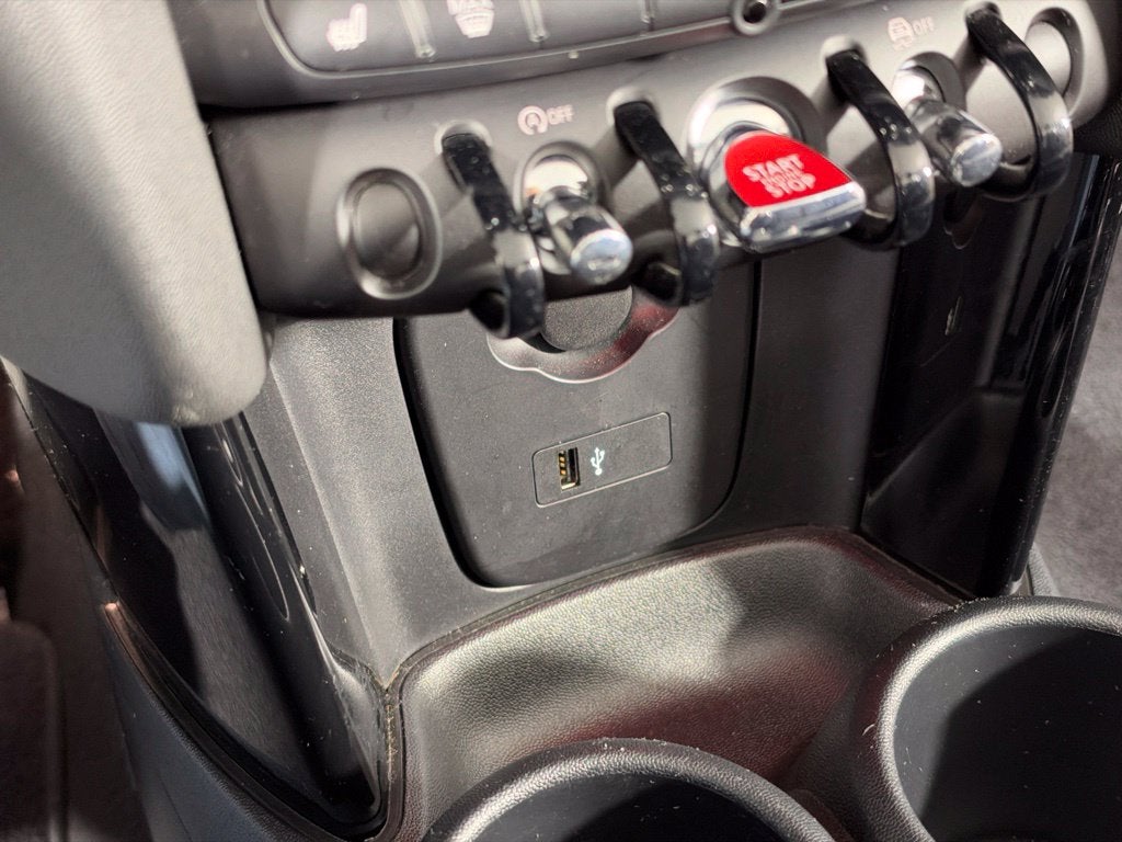 2024 MINI CONVERTIBLE Base