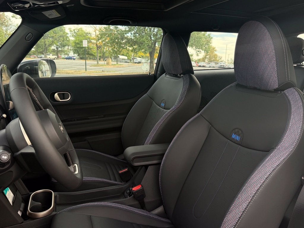 2026 MINI Cooper S Hardtop 2 Door Signature