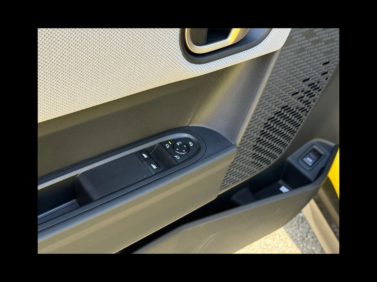 2026 MINI 2 DOOR SIGNATURE PLUS