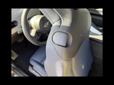 2026 MINI 2 DOOR SIGNATURE PLUS