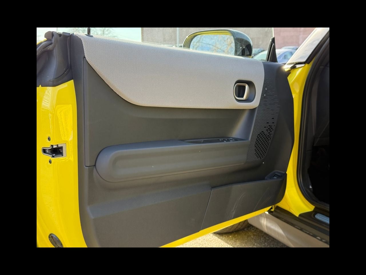 2026 MINI 2 DOOR SIGNATURE PLUS