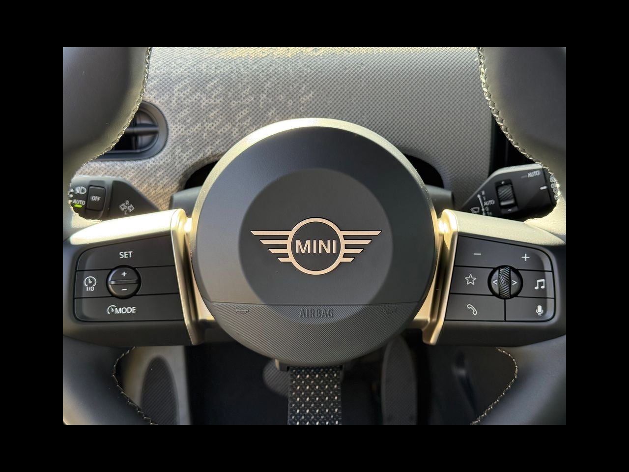 2026 MINI 2 DOOR SIGNATURE PLUS