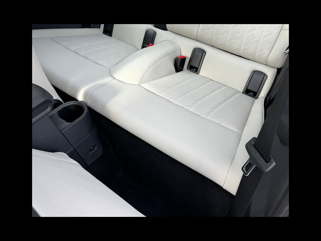 2026 MINI 2 DOOR ICONIC