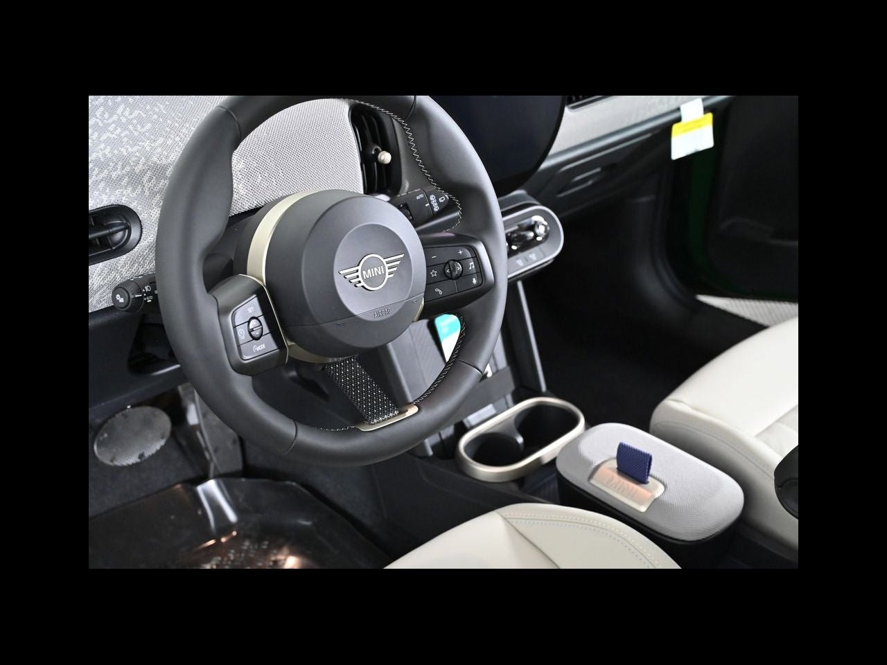 2026 MINI 2 DOOR SIGNATURE PLUS