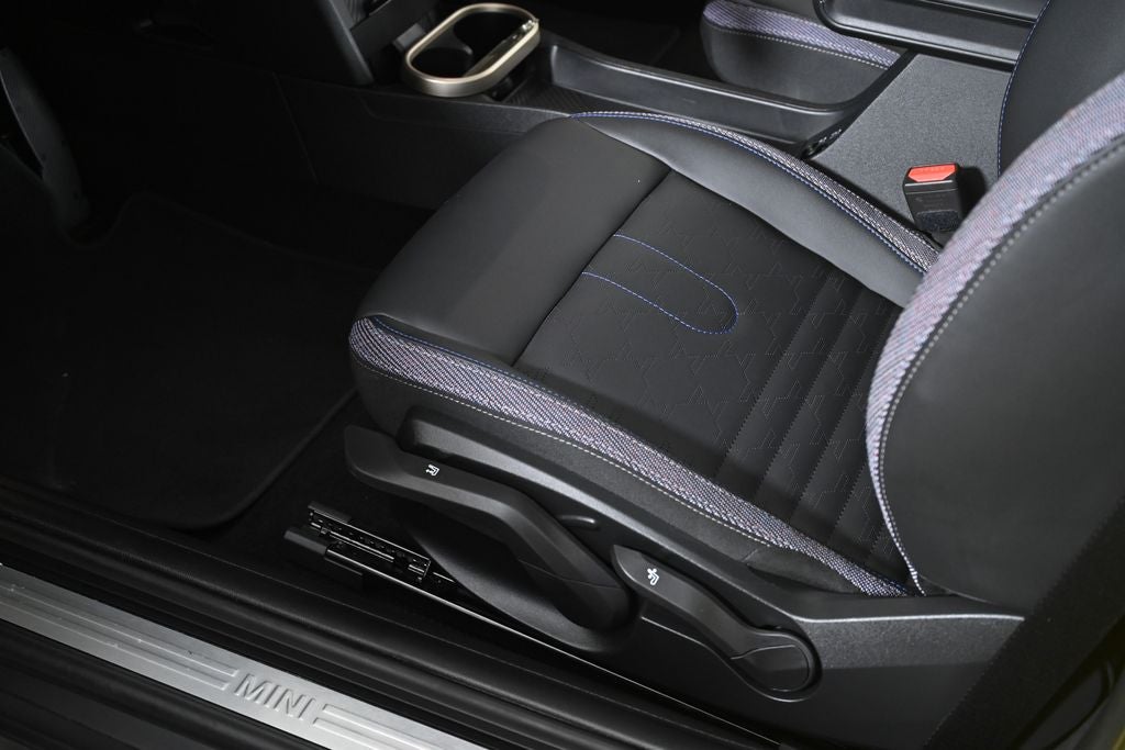 2025 MINI HARDTOP 2 DOOR Cooper S