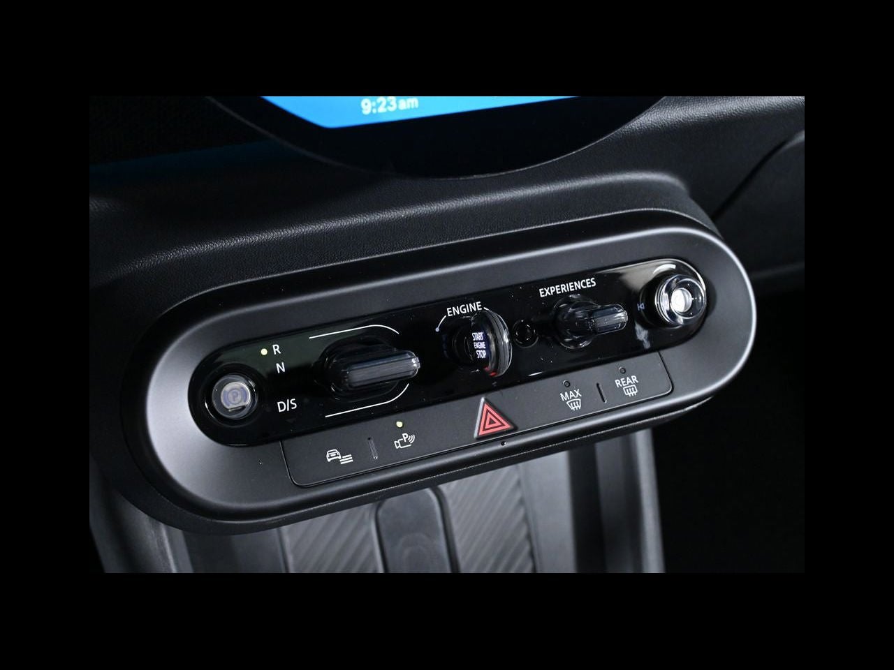 2026 MINI 2 DOOR ICONIC