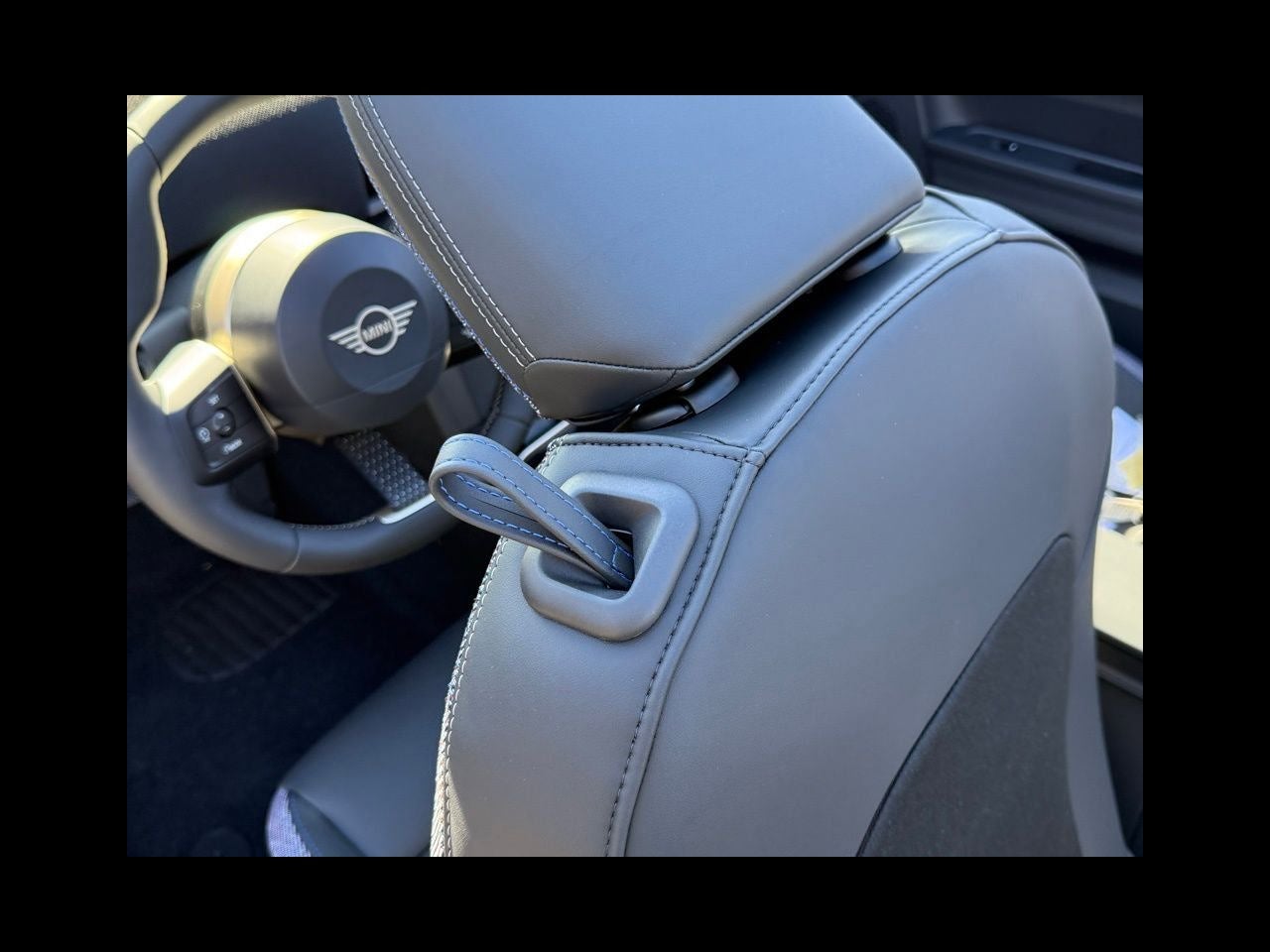 2026 MINI CONVERTIBLE ICONIC