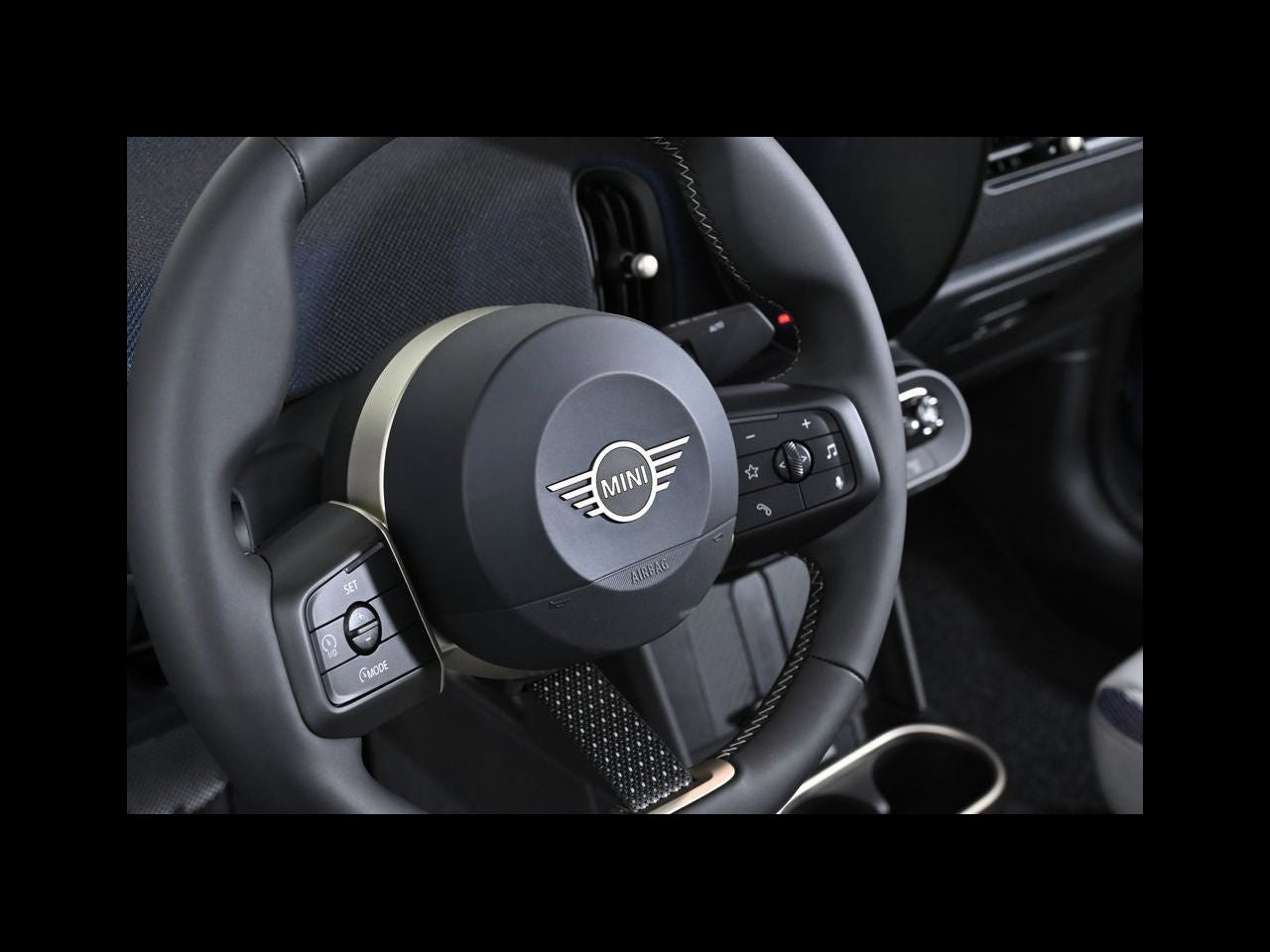 2026 MINI CONVERTIBLE ICONIC