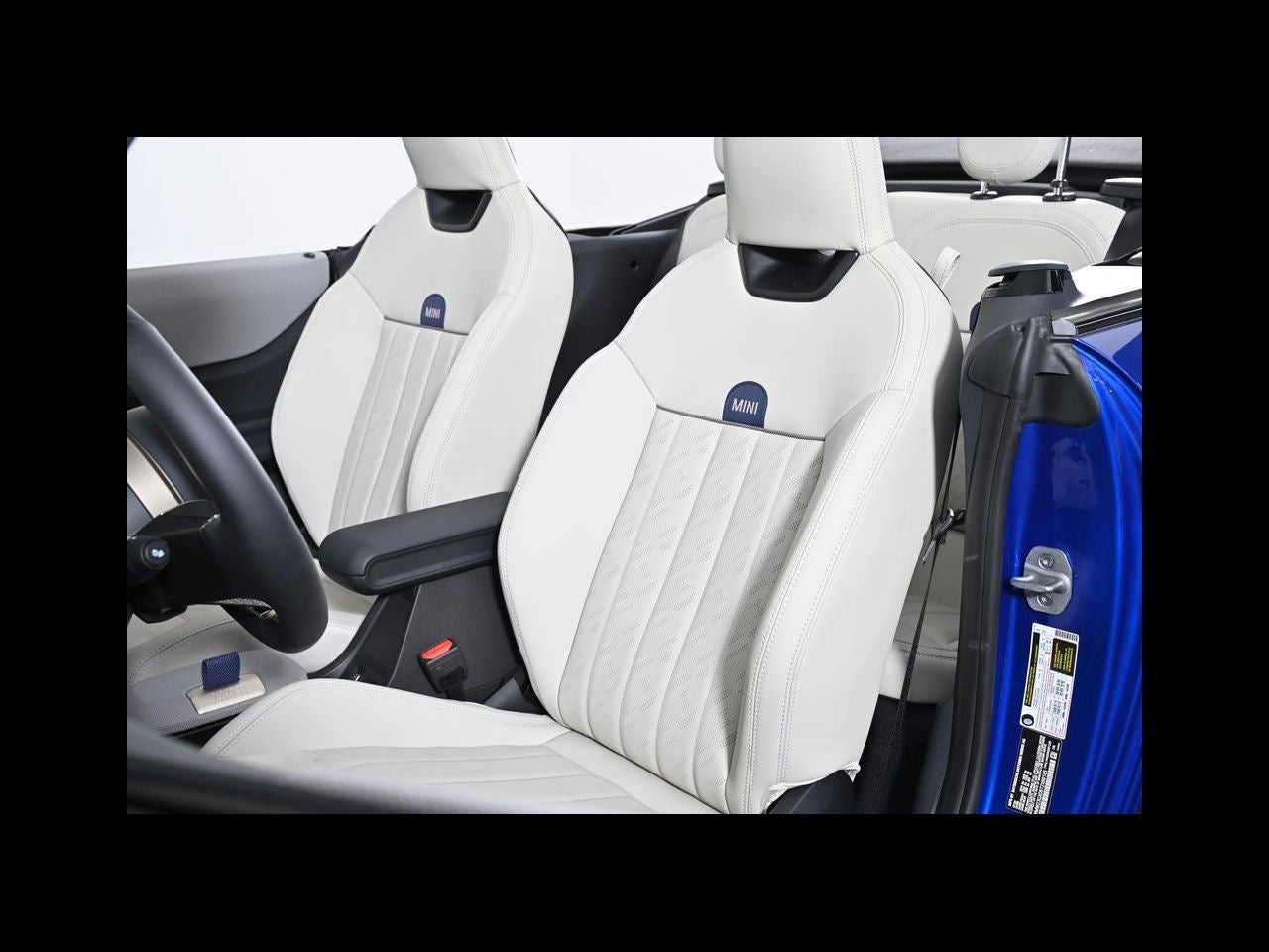 2026 MINI CONVERTIBLE SIGNATURE PLUS