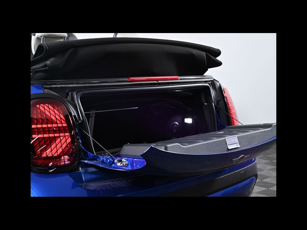 2026 MINI CONVERTIBLE SIGNATURE PLUS