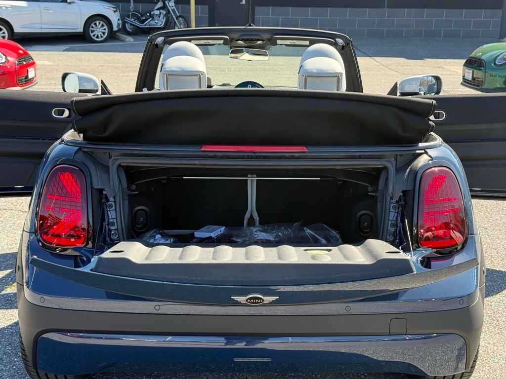 2026 MINI CONVERTIBLE SIGNATURE PLUS