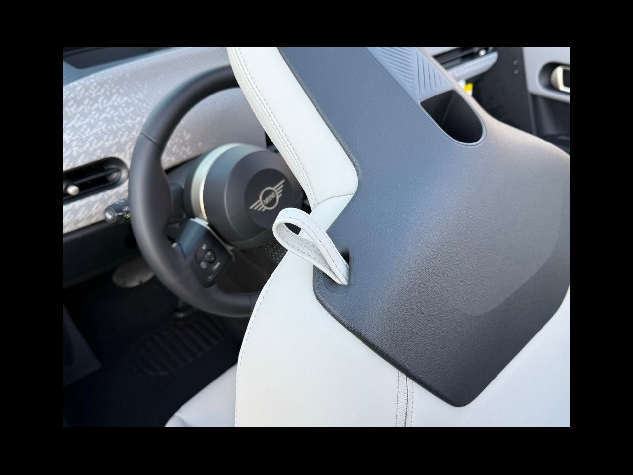 2026 MINI CONVERTIBLE SIGNATURE PLUS