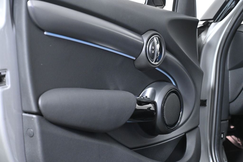 2023 MINI Cooper Cooper