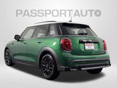 2024 MINI HARDTOP 4 DOOR Base