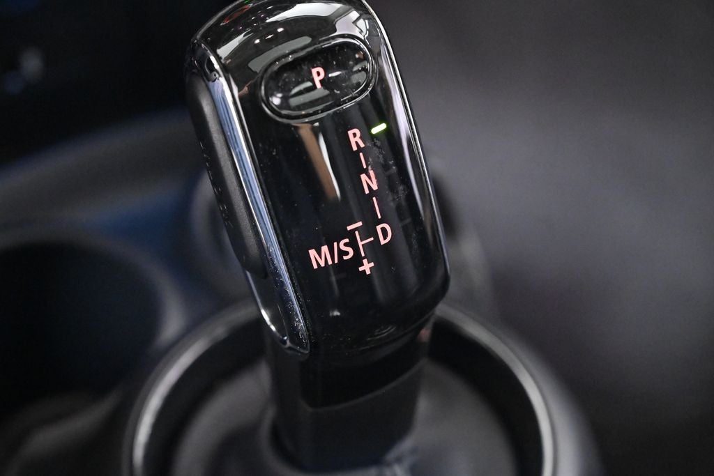 2023 MINI 4 Door Base