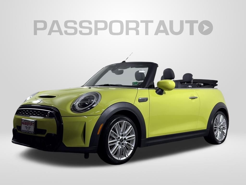 2024 MINI Convertible Cooper S's photo