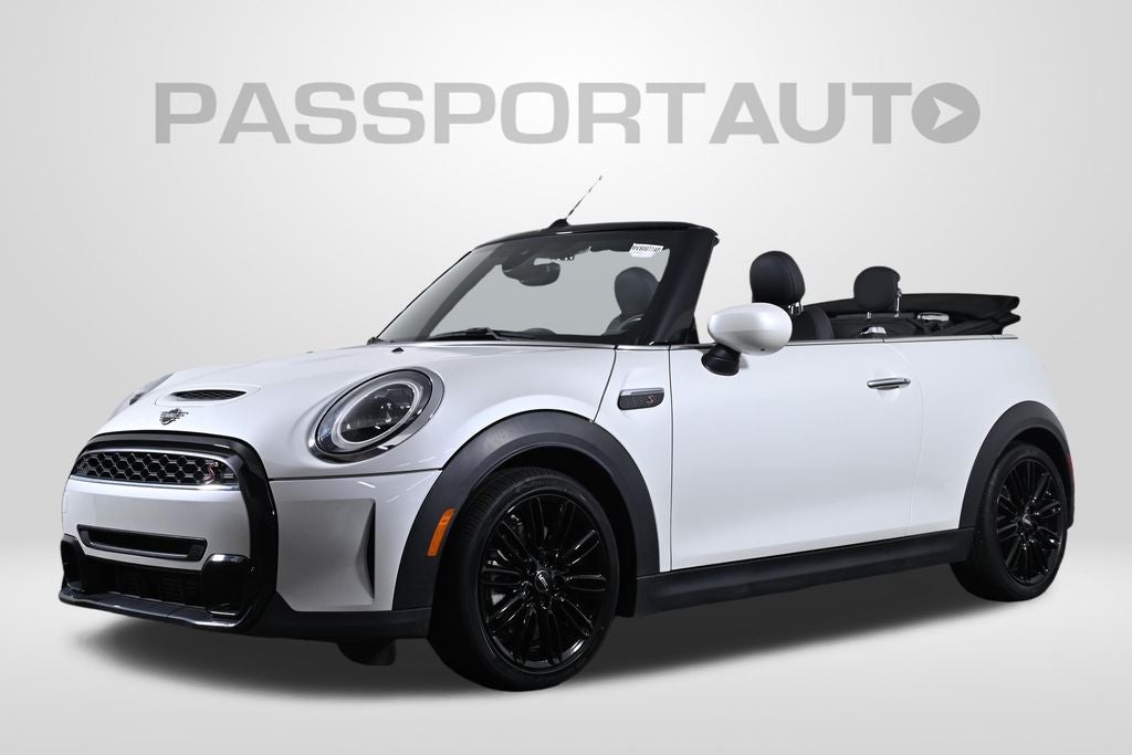 2024 MINI Convertible Cooper S's photo