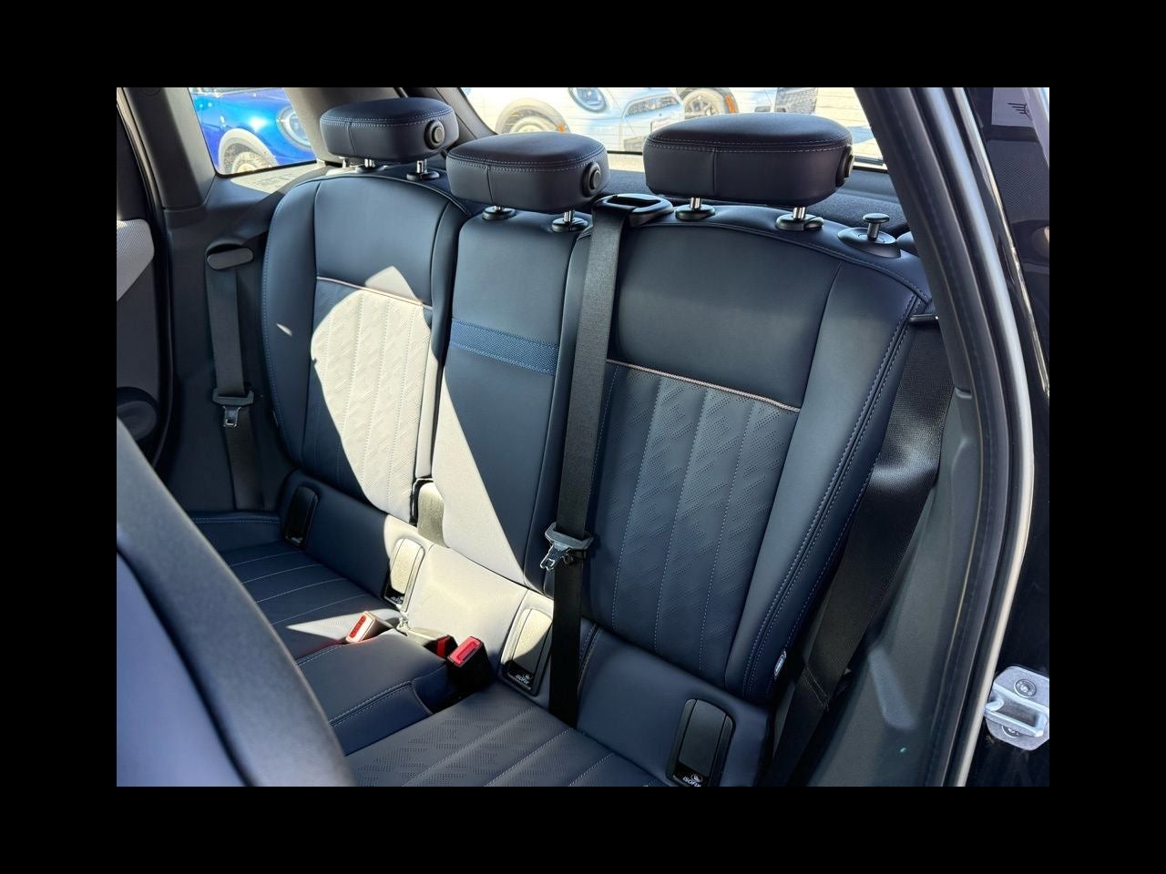 2026 MINI 4 DOOR SIGNATURE PLUS