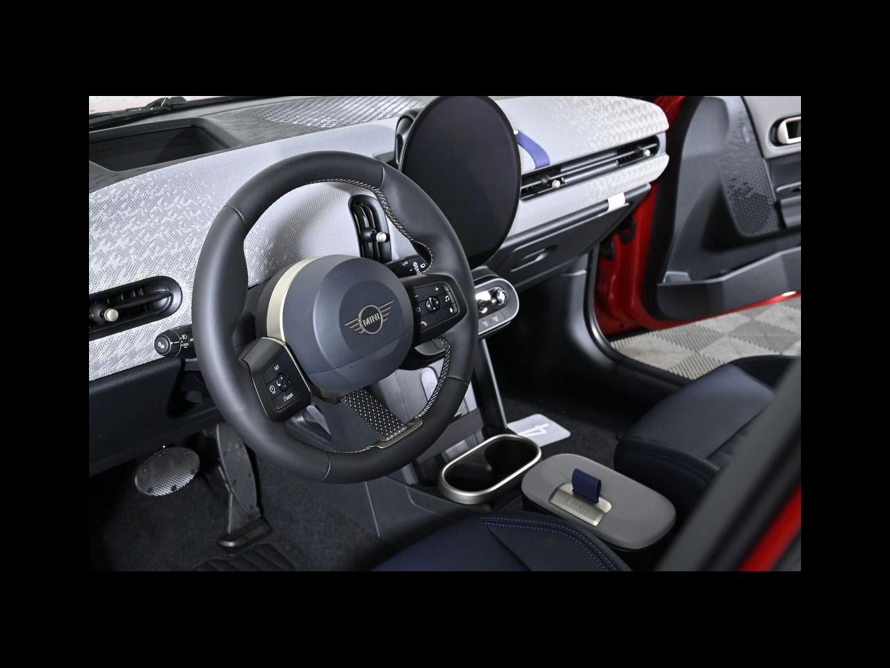 2026 MINI 4 DOOR SIGNATURE PLUS