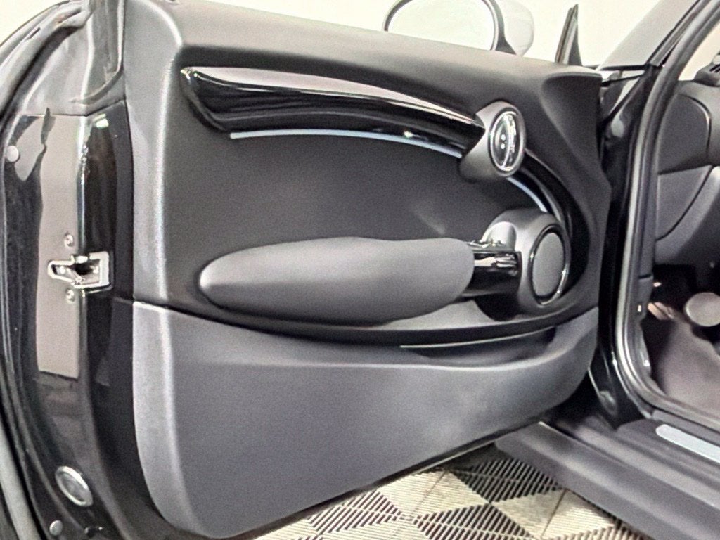 2024 MINI Cooper S Base