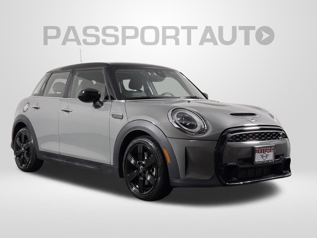 2022 MINI Cooper S Base