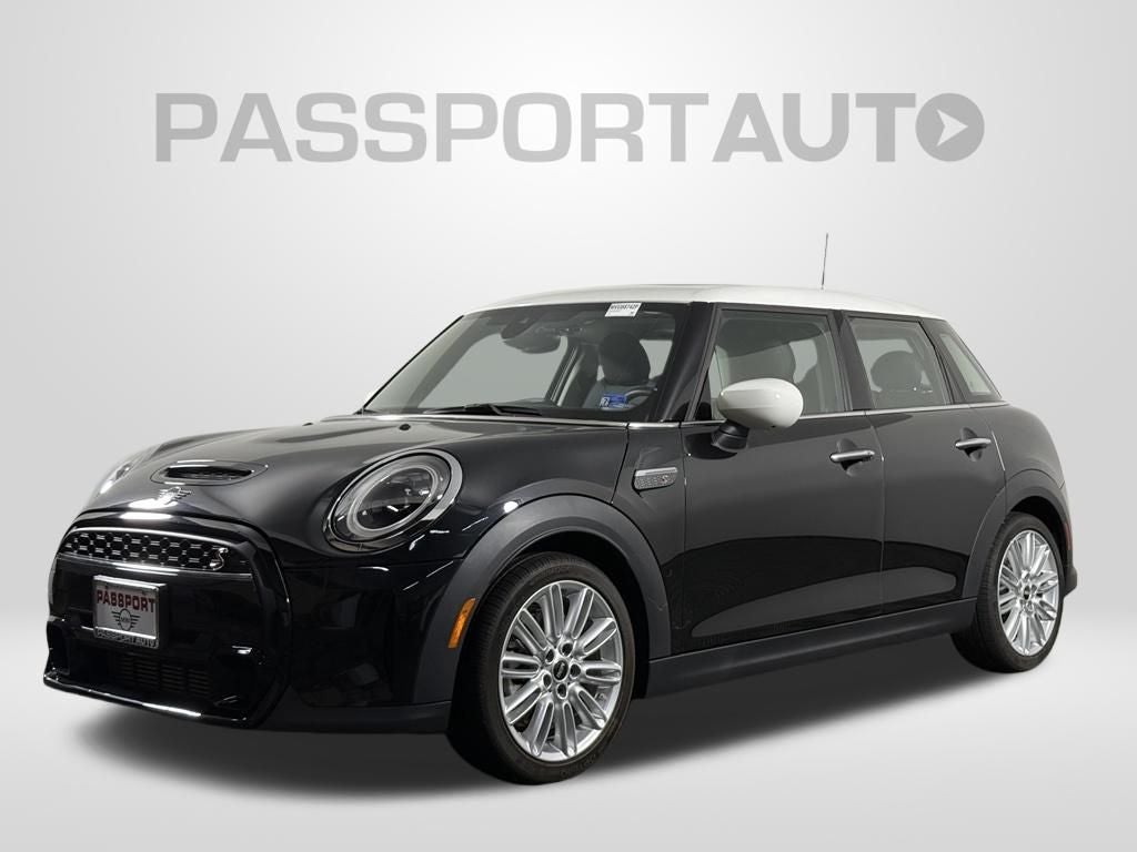 2024 MINI Cooper S Base