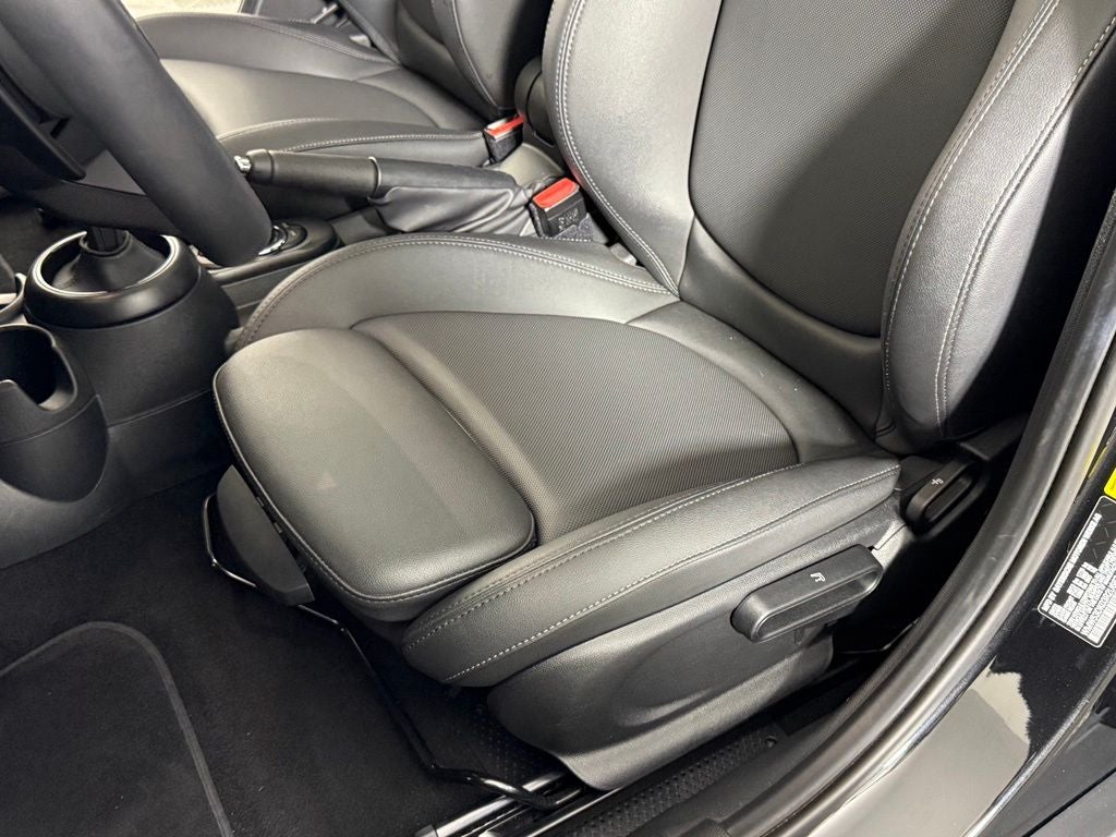 2024 MINI Cooper S Base