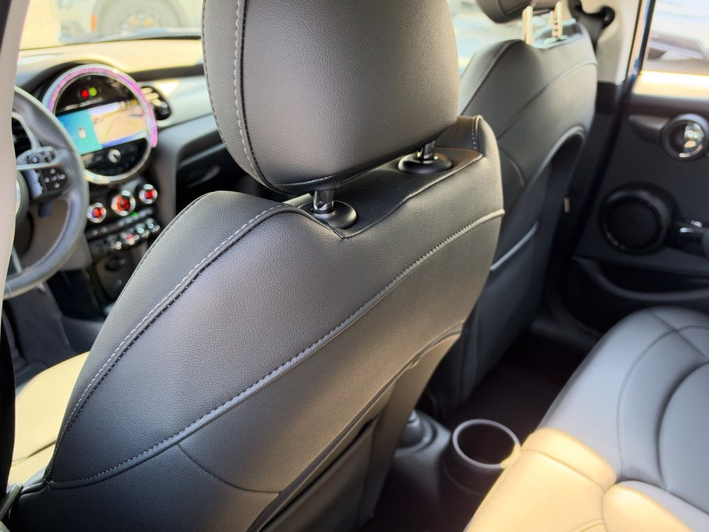 2024 MINI HARDTOP 4 DOOR Base