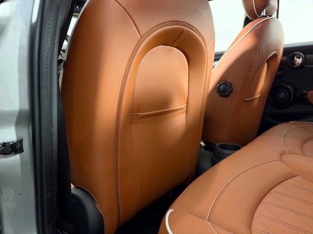 2024 MINI HARDTOP 4 DOOR Base