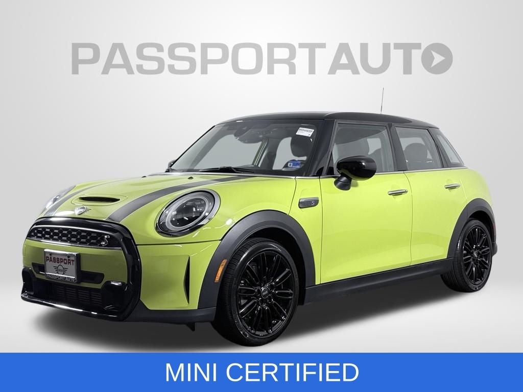 2024 MINI Hardtop 4 Door