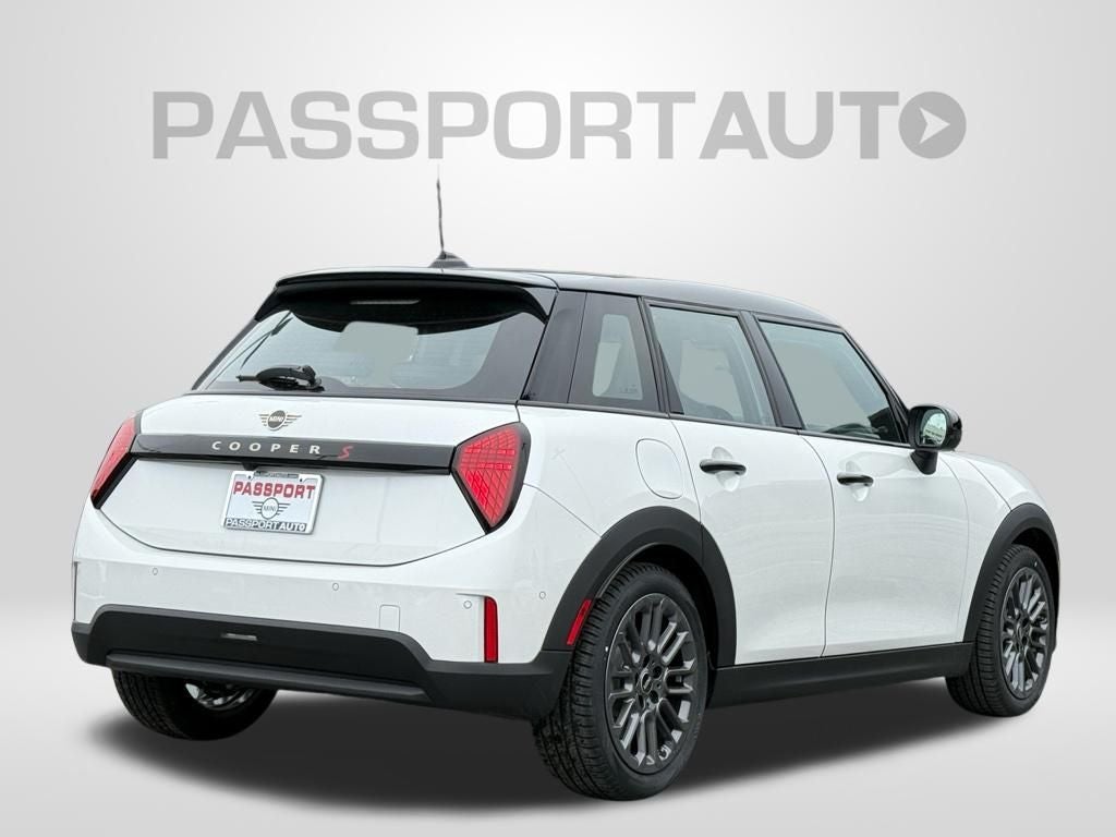 2026 MINI 4 DOOR ICONIC