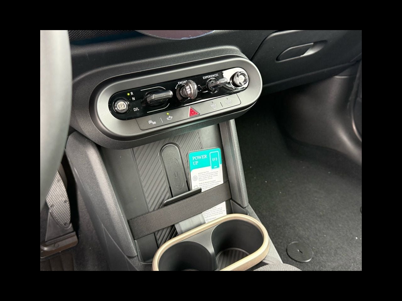 2026 MINI 4 DOOR ICONIC