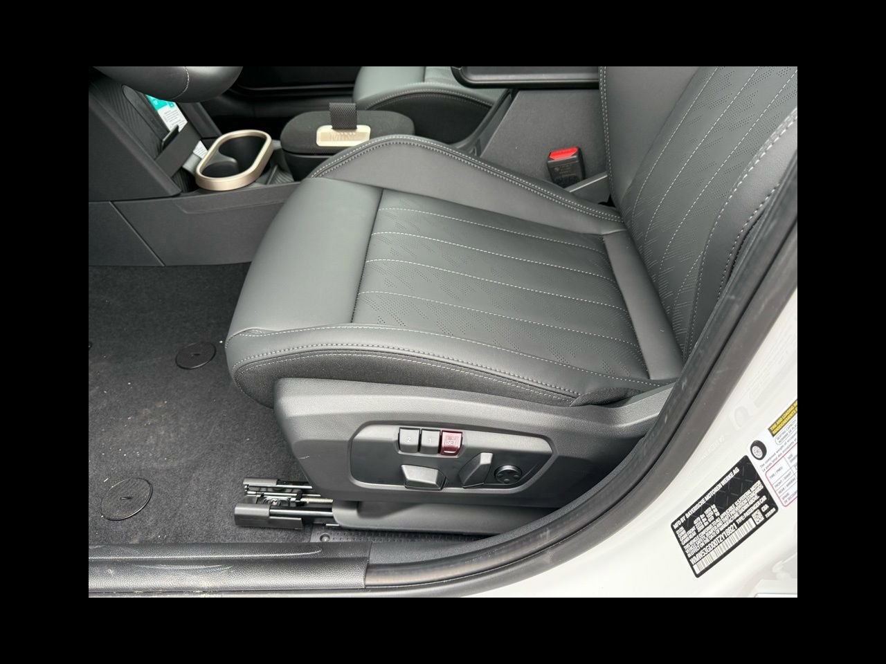 2026 MINI 4 DOOR ICONIC