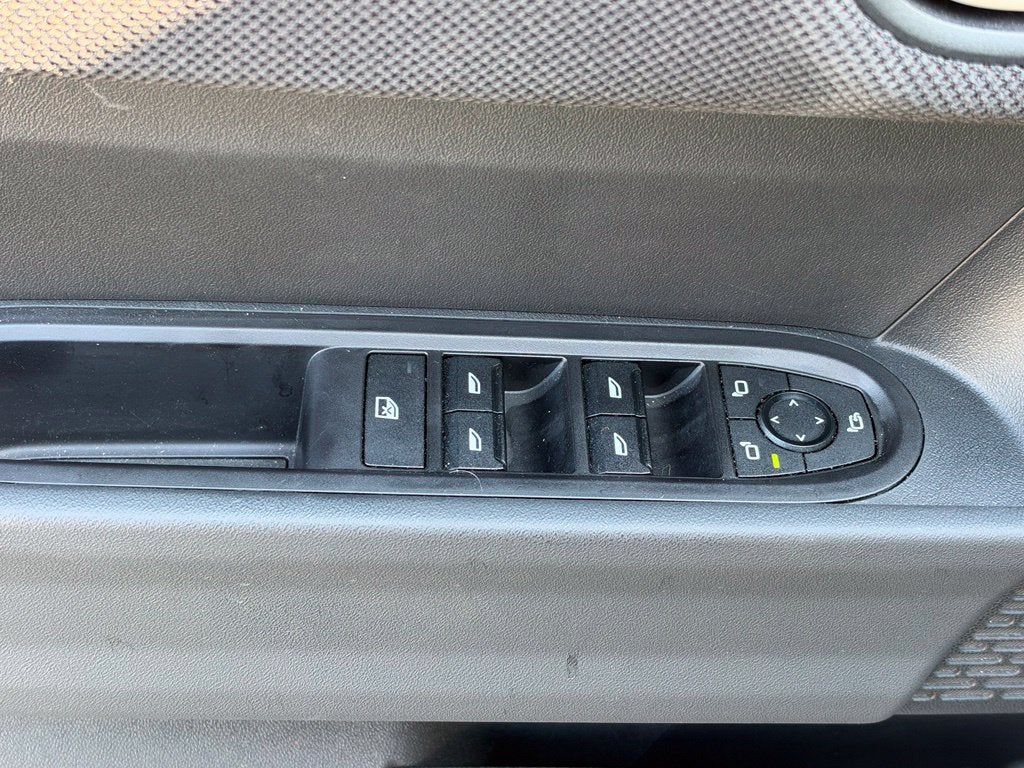 2025 MINI HARDTOP 4 DOOR Base