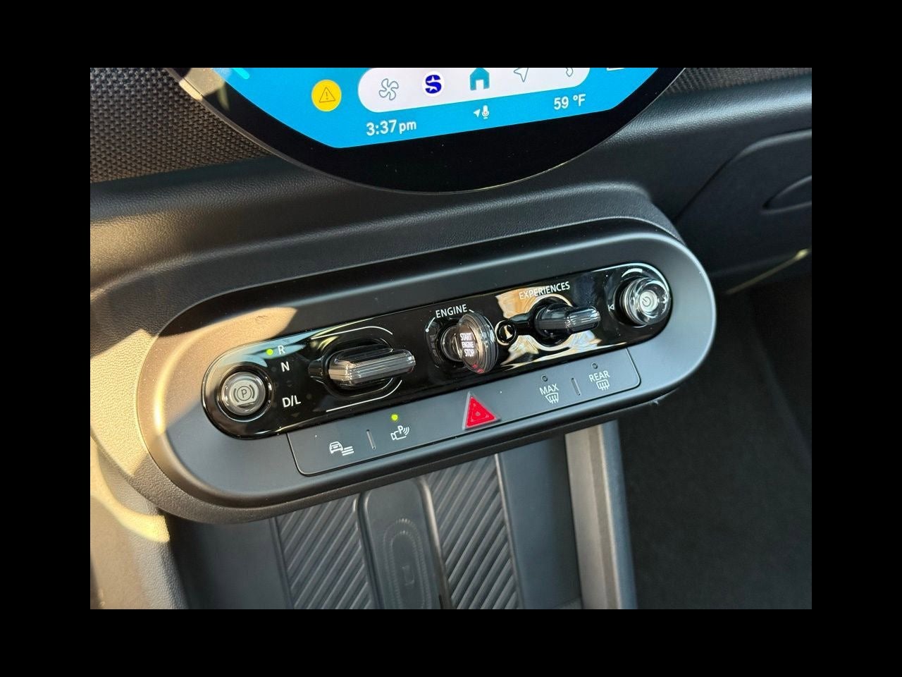 2026 MINI 4 DOOR ICONIC