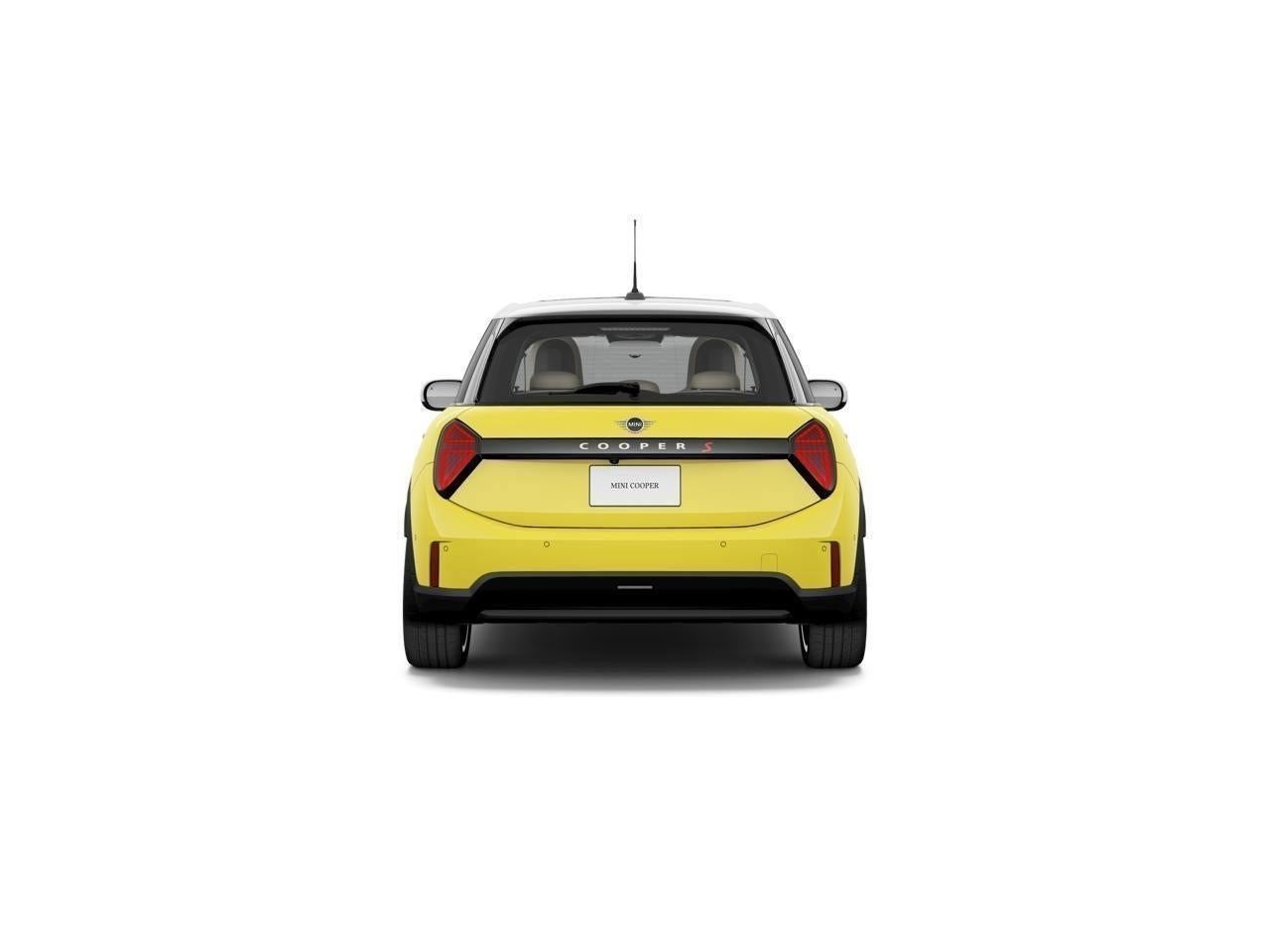 2026 MINI 4 DOOR SIGNATURE PLUS