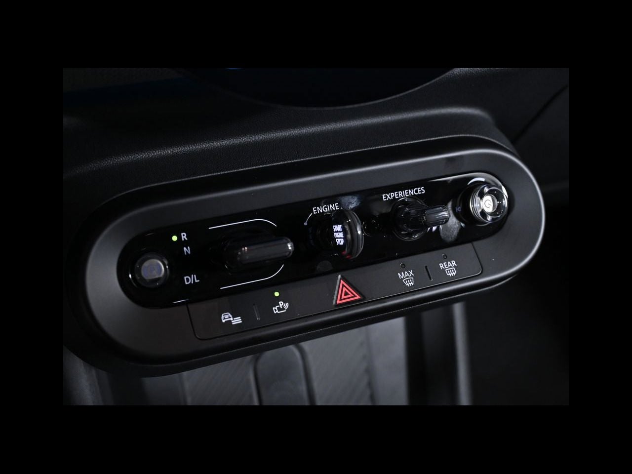 2026 MINI 4 DOOR ICONIC